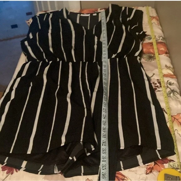 New York & Company Black and White Striped Romper - Picture 4 of 6
